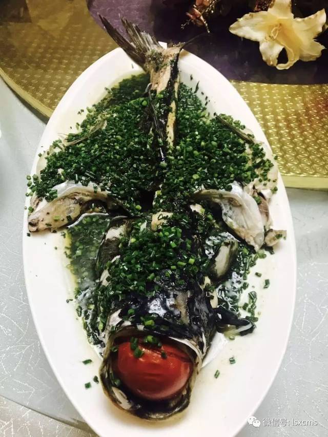 西昌"源河小院"特色的回族餐,新鲜的农家土菜