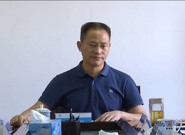 周俊华肯定了今年以来全区重点项目建设工作取得的成效.