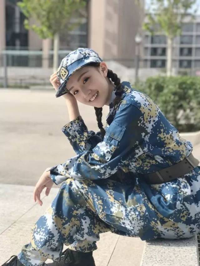 南京最美军训女孩图片