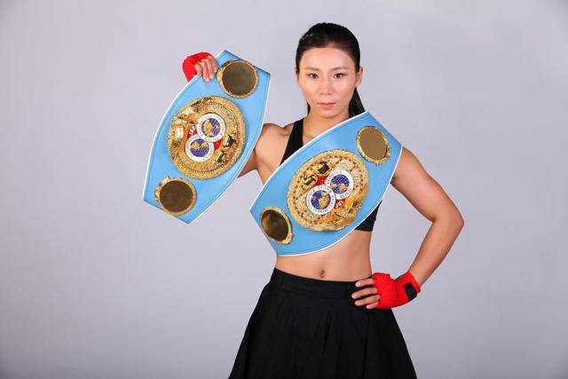 职业拳击受马云热捧!美女拳王蔡宗菊同框戈洛夫金获赞亚洲最佳