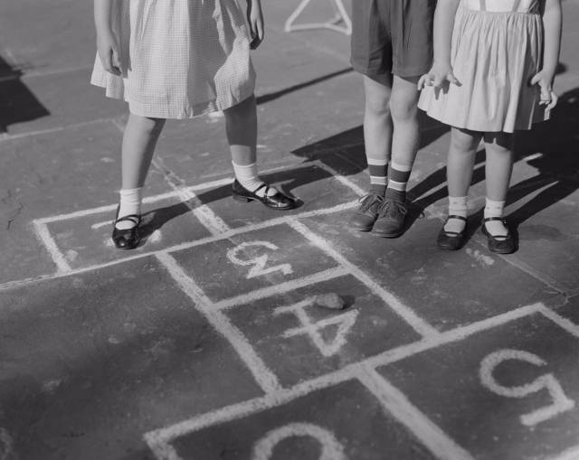 时光穿梭,那些60,70,80后的"创意回忆杀".