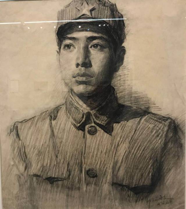 邱瑞敏《战士》41x46cm 素描 1977