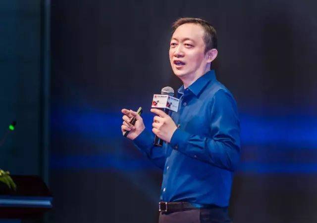 华为公司高级副总裁吕克走进浙大:与最优秀的你,共创勇敢新世界