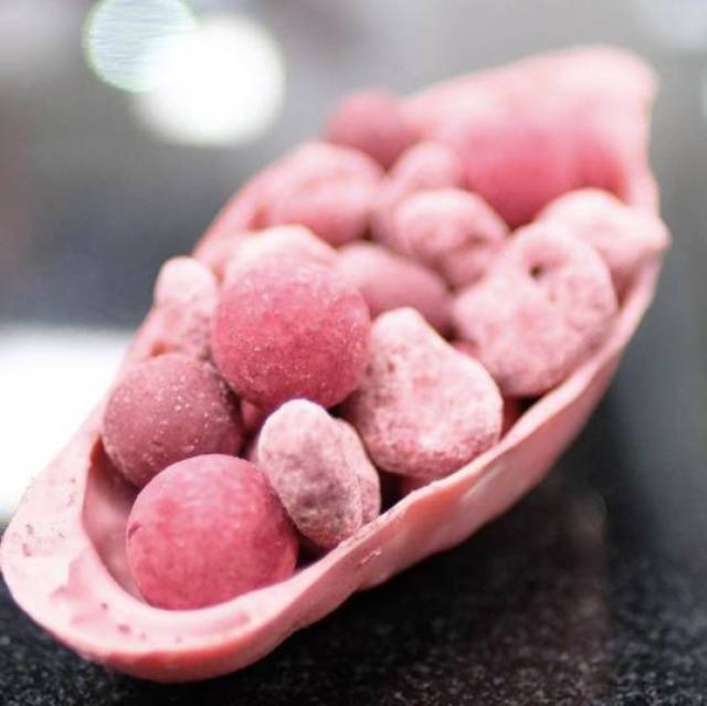 粉色巧克力已问世——世界上第四种巧克力