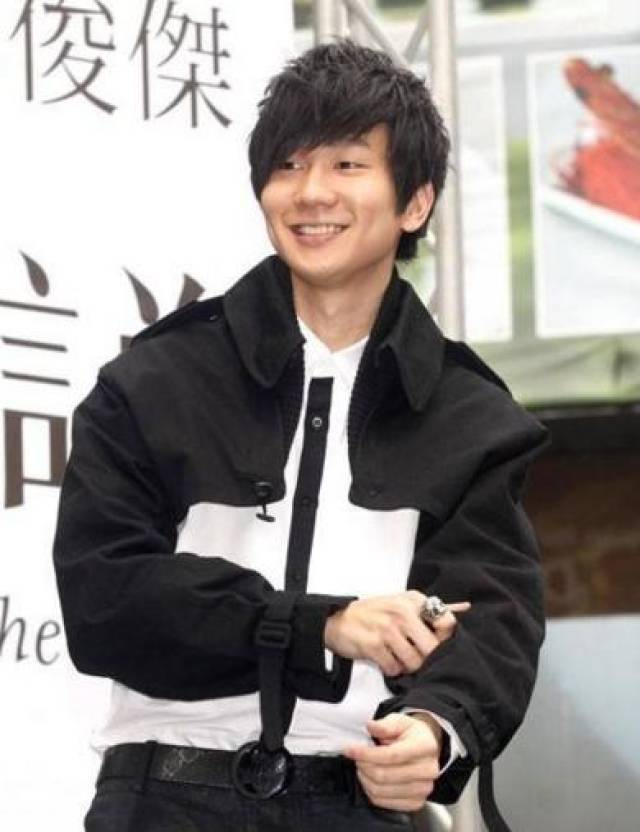 你知道林俊杰压力多大吗?如果不努力,就得滚回去继承百亿家产!