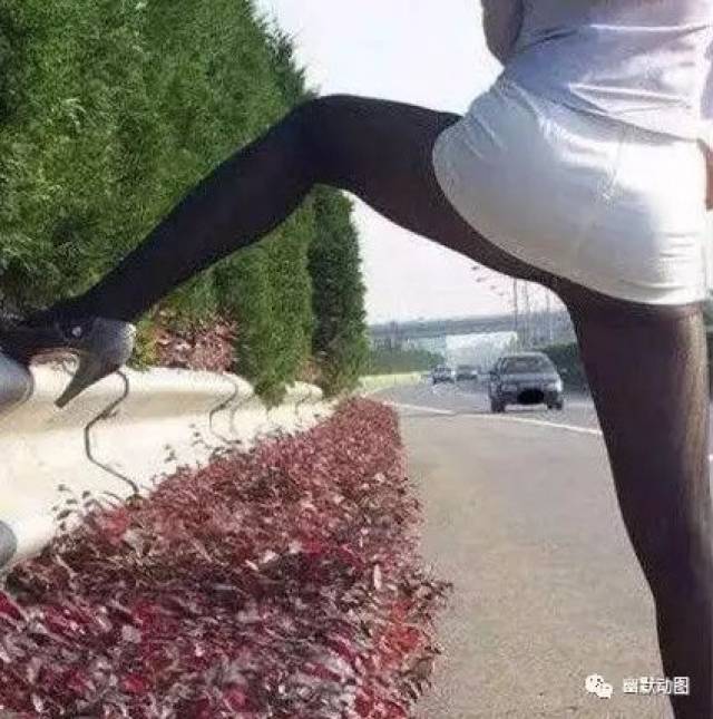 韩信当年受胯下之辱,不知道是不是这样的场景.