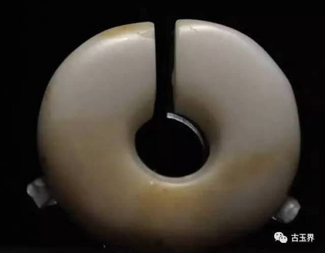 古玉界：上海博物馆历代玉器视角赏析！_搜狐网