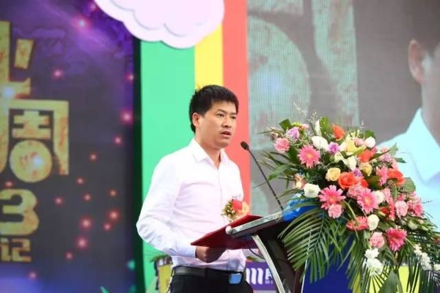 今天这里被襄阳人挤爆了!客流量达20万