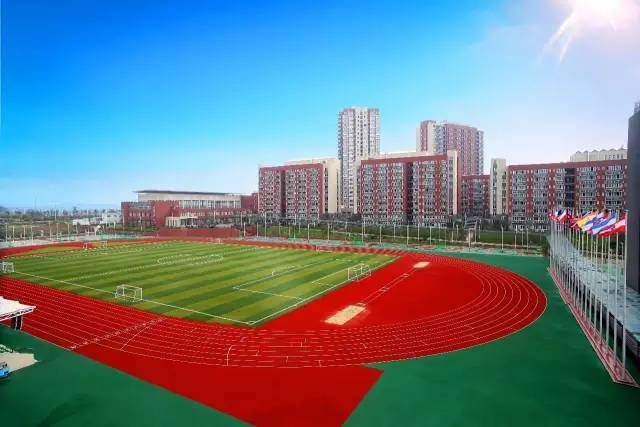 精英业主确保优质,旺盛客流和强劲购买力.财聚荷城,旺铺生金.