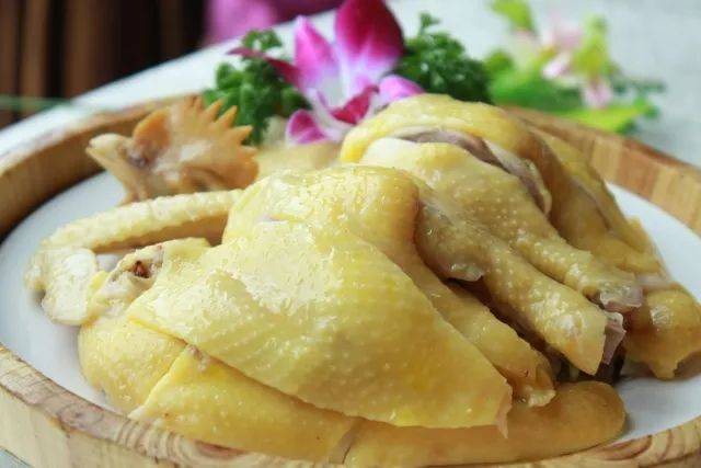 15000多平方大场地,设宴吃喝玩乐样样齐,消费=存钱,你势必要去打卡!