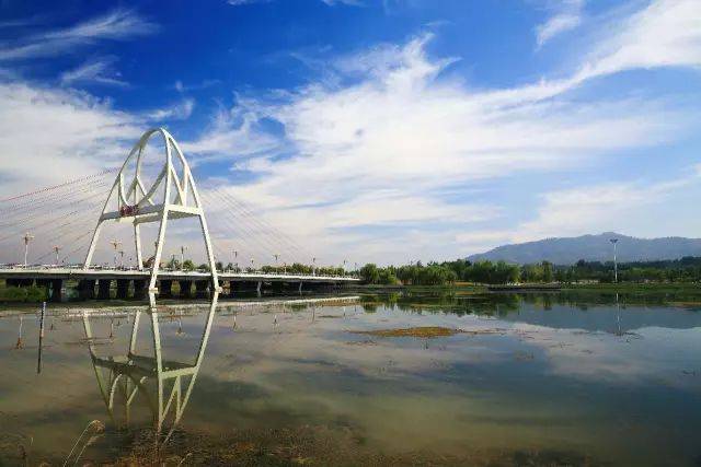 莱芜有个地方颜值爆表啦!来,戳进来养养眼……_手机搜狐网