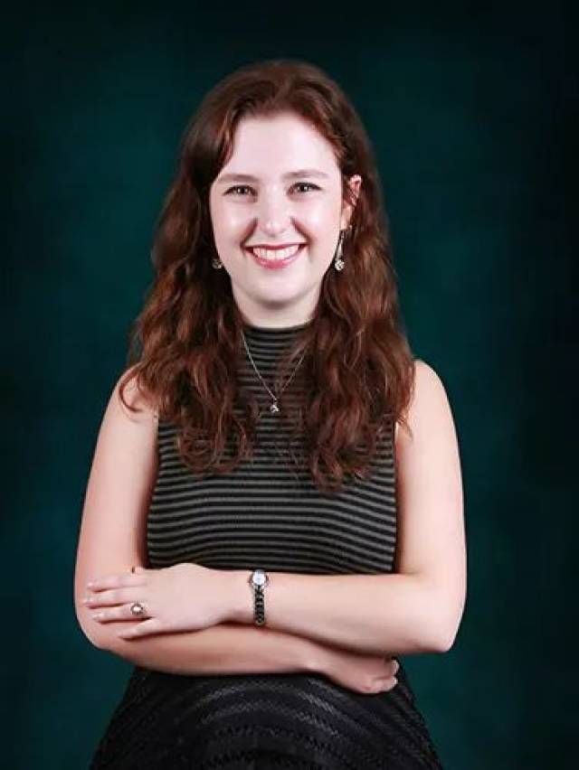 emma katherine lott 初中英语老师 苏格兰格拉斯哥大学硕士 曾在