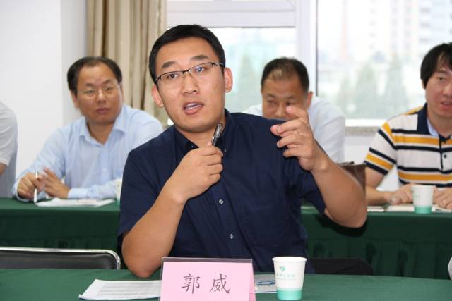 会上,安徽省立医院医学工程处谷玮主任发表致辞,对医药物流分会各成员