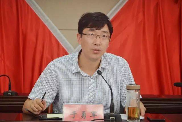 大泗镇召开交通干线沿线环境综合整治工作推进会