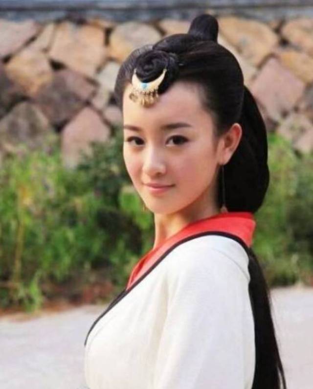 杨颖和杨幂关系交恶?孙俪赵丽颖为争海润一姐