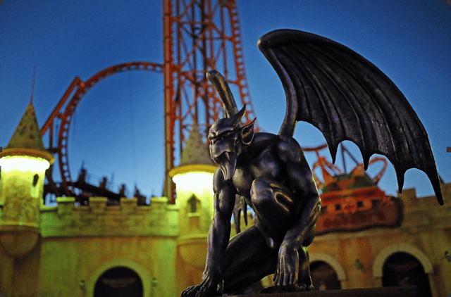 雷霆战车首开试乘!发现王国十一嗨玩8天8夜