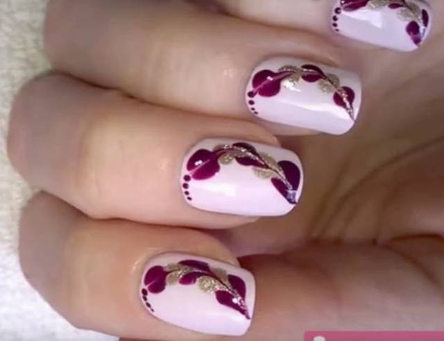 【20170928美甲视频】简单勾线爱心美甲