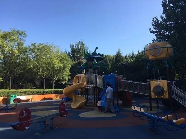 孩子们都喜欢的小小乐园,终于不愁十一去哪遛娃啦!