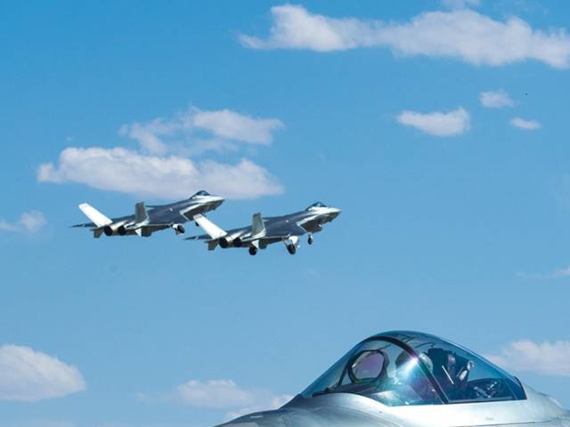 曲靖日报 ||; 拼车网-歼20列装部队 揭秘"大国重器"