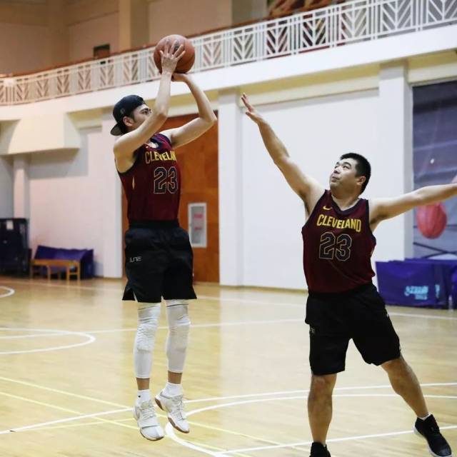 新版NBA球衣尺码怎么选?