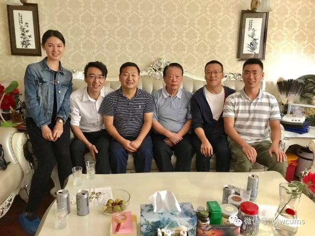 2017年9月27日上午,白云昇秘书长带领张俊伟校友,鲁仲盼校友,彭仁军
