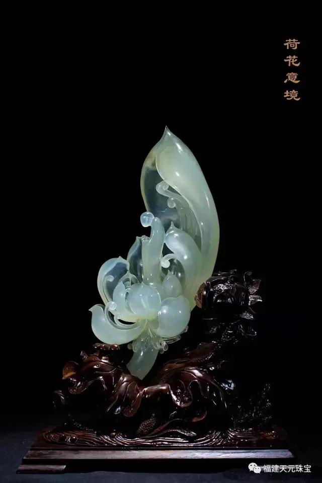 百变荷姿——当玉雕遇见荷花