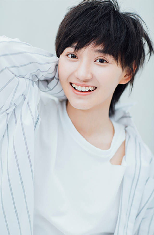 卜冠今演绎技校扛把子网友演技简直内增高