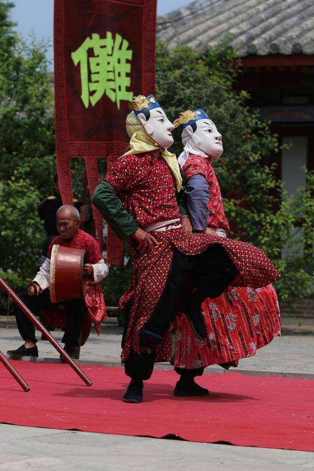 "傩"汉民族的精神文化图腾