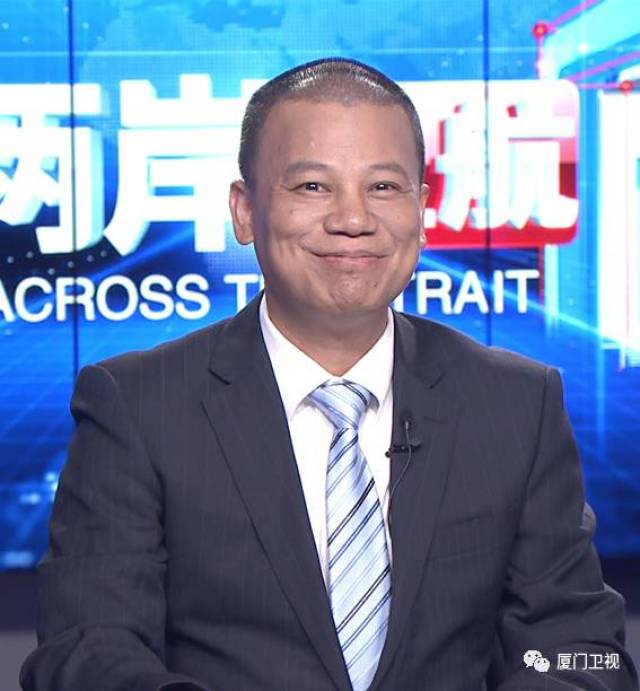 《论道中国 成就梦想》之中国经济向前冲