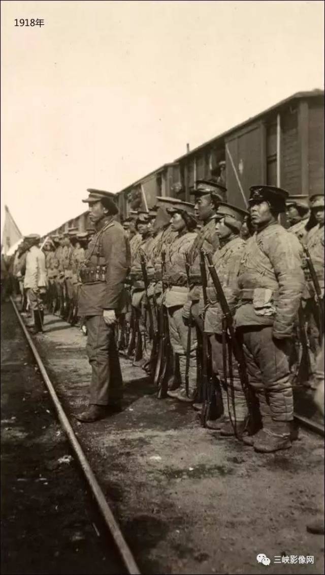 1918 年北洋政府军队前往海参崴进行武装护侨行动.