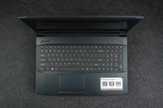 国庆中秋长假宅家玩游戏就买炫龙毁灭者x55进取版游戏本