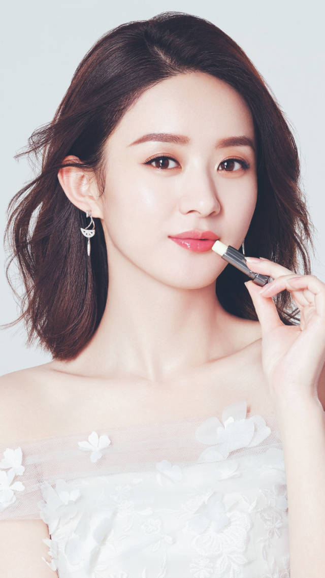 赵丽颖旧照爆出,告诉你圆脸女神是如何逆袭而来