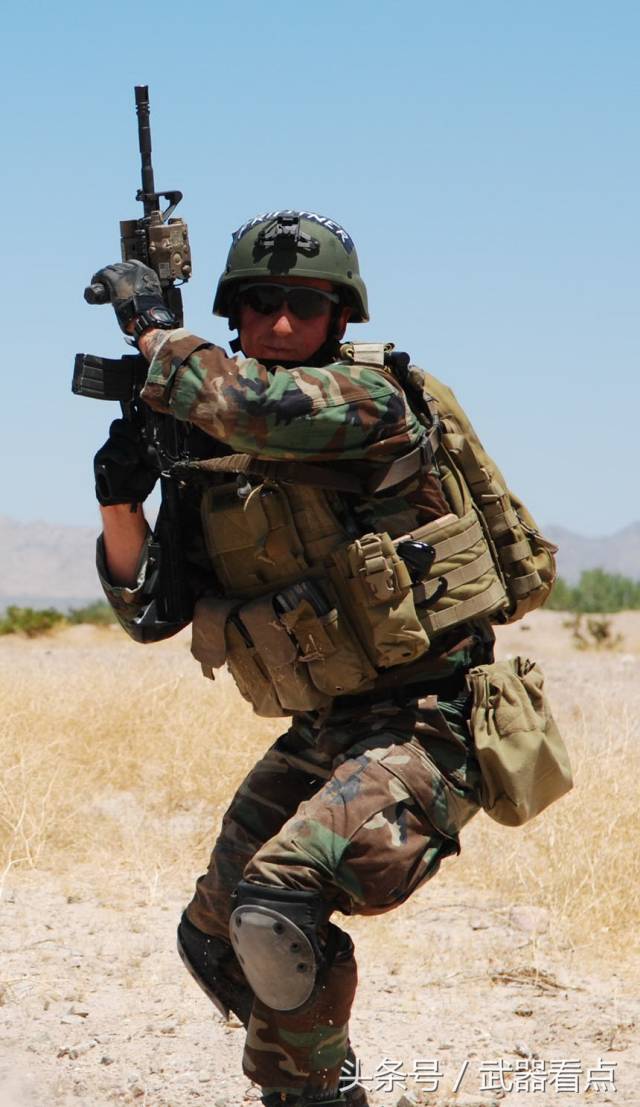 海豹使用sopmod m4a1的射击练习——高清相片