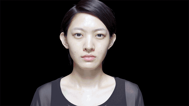 都是奇妙呈现 告别了黑眼圈 见到蓬勃生长的自己 近乎完美中的瑕疵 比