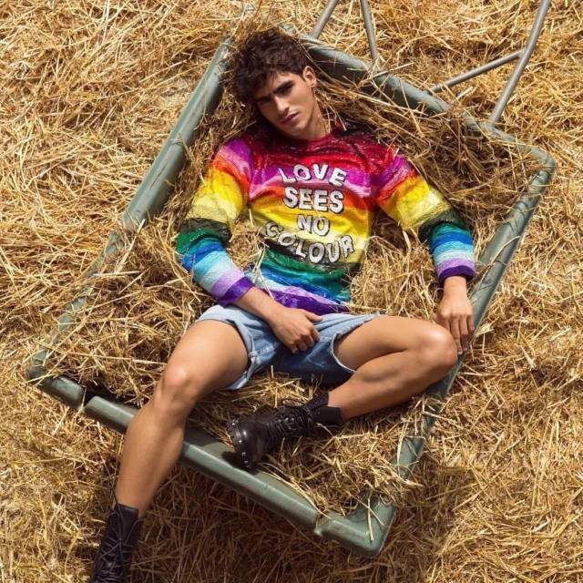 巴西男模jhona burjack 为gay群体站台