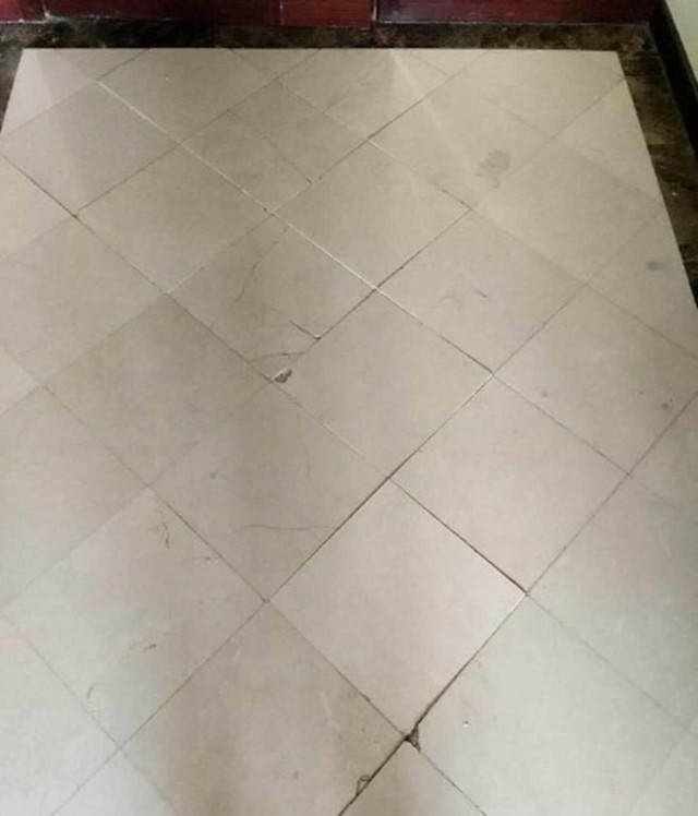 瓷砖破损开裂不用全换,形彩装修教你简单修补就行