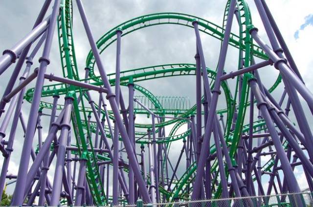 万圣节|cssa带大家玩遍six flag