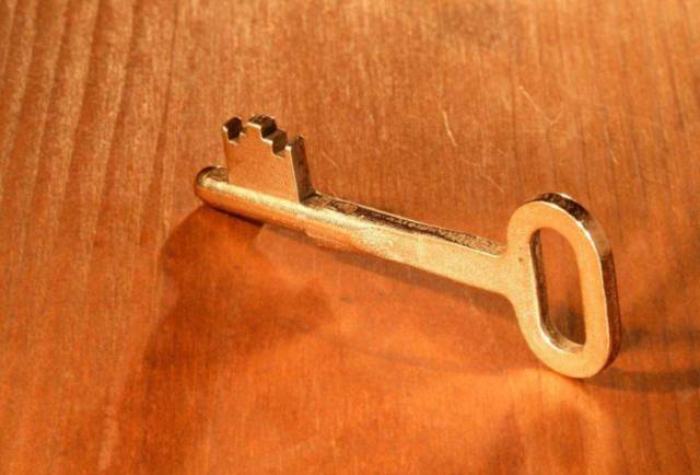 人生有三把钥匙:接受,改变,离开!