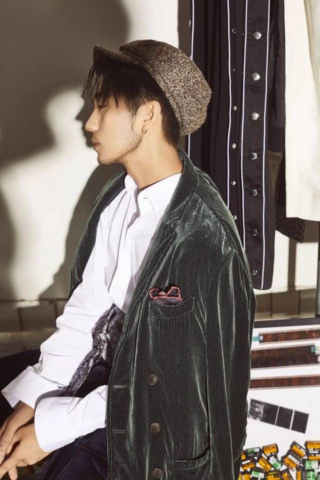 今天是子墨的生日,他却被我们追着爆了一堆重磅大料_手机搜狐网