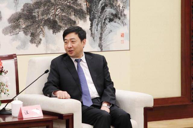 他是"台塑大王"王永庆的儿子,15年间在高新区设立3