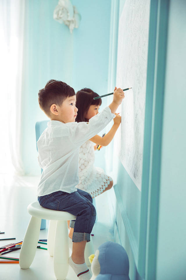 儿童摄影,姐弟俩温馨的午后时光