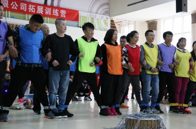 打造狼性团队 发挥亮剑精神 -水松缘精英拓展训