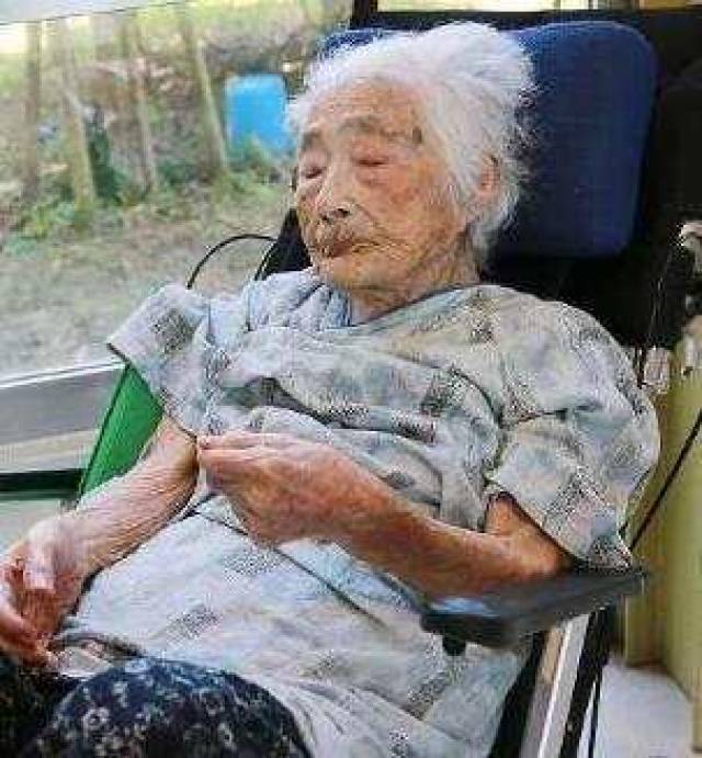 最长寿的牙买加人维奥莱特布朗(violet brown)逝世,享年117岁又189天