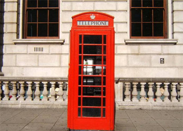 英国留学安全,这些电话,你知道几个?