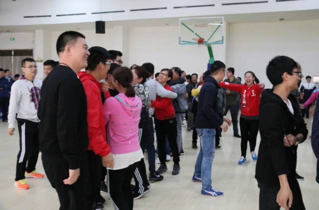 打造狼性团队 发挥亮剑精神 -水松缘精英拓展训