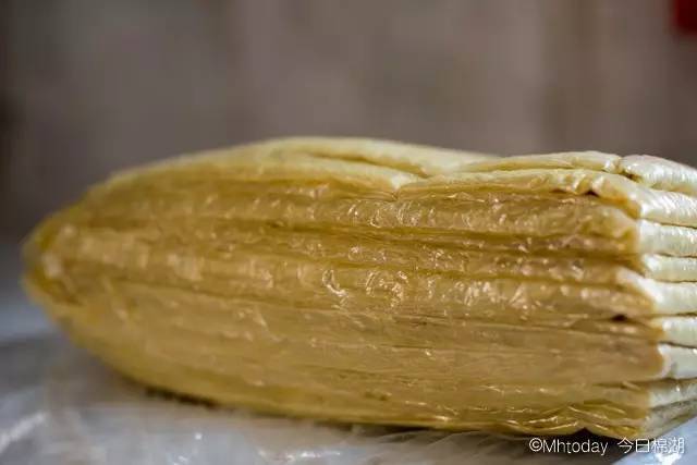 潮汕人过节常吃的金黄腐膜,你知道是怎么制作的吗?