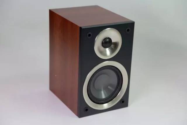 【器材测评】好一个仙度娜拉:taga bona vox书架音箱