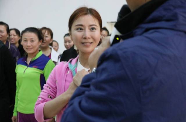 打造狼性团队 发挥亮剑精神 -水松缘精英拓展训