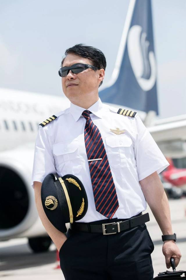 张小兵:身肩飞行责任,心系学员未来