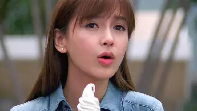 比现在还美angelababy早年参加综艺照曝光力证没有整